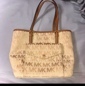 Michael kors purse